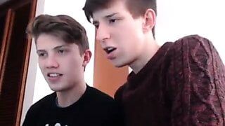Two Cute College Cam Boyz Sucking Cock